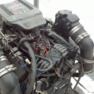 продаю двигатель mercruiser 350 MPi  б/у  200моточасов